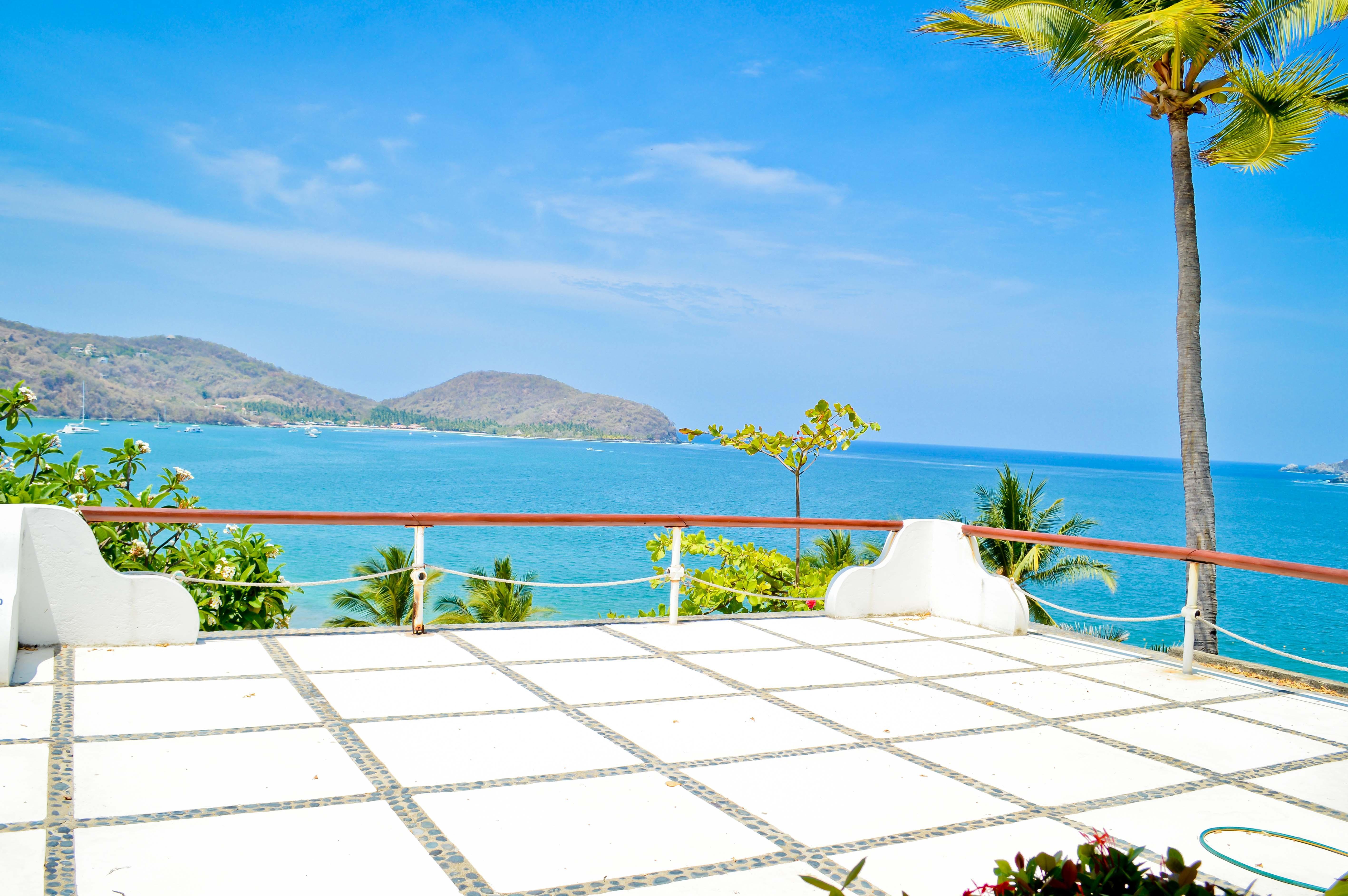 Hotel Catalina Beach Resort ซีฮัวตาเนโค ภายนอก รูปภาพ