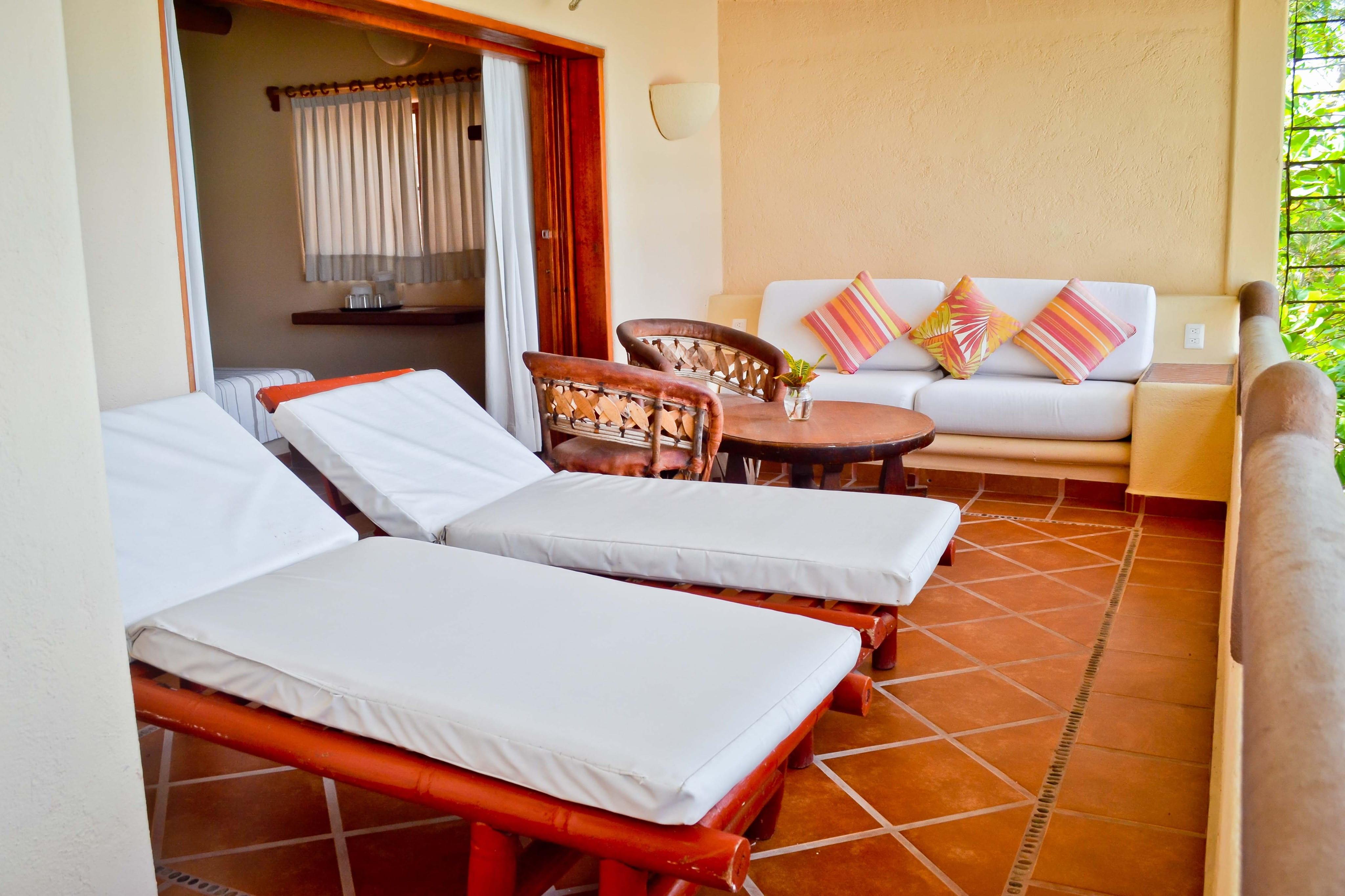 Hotel Catalina Beach Resort ซีฮัวตาเนโค ภายนอก รูปภาพ