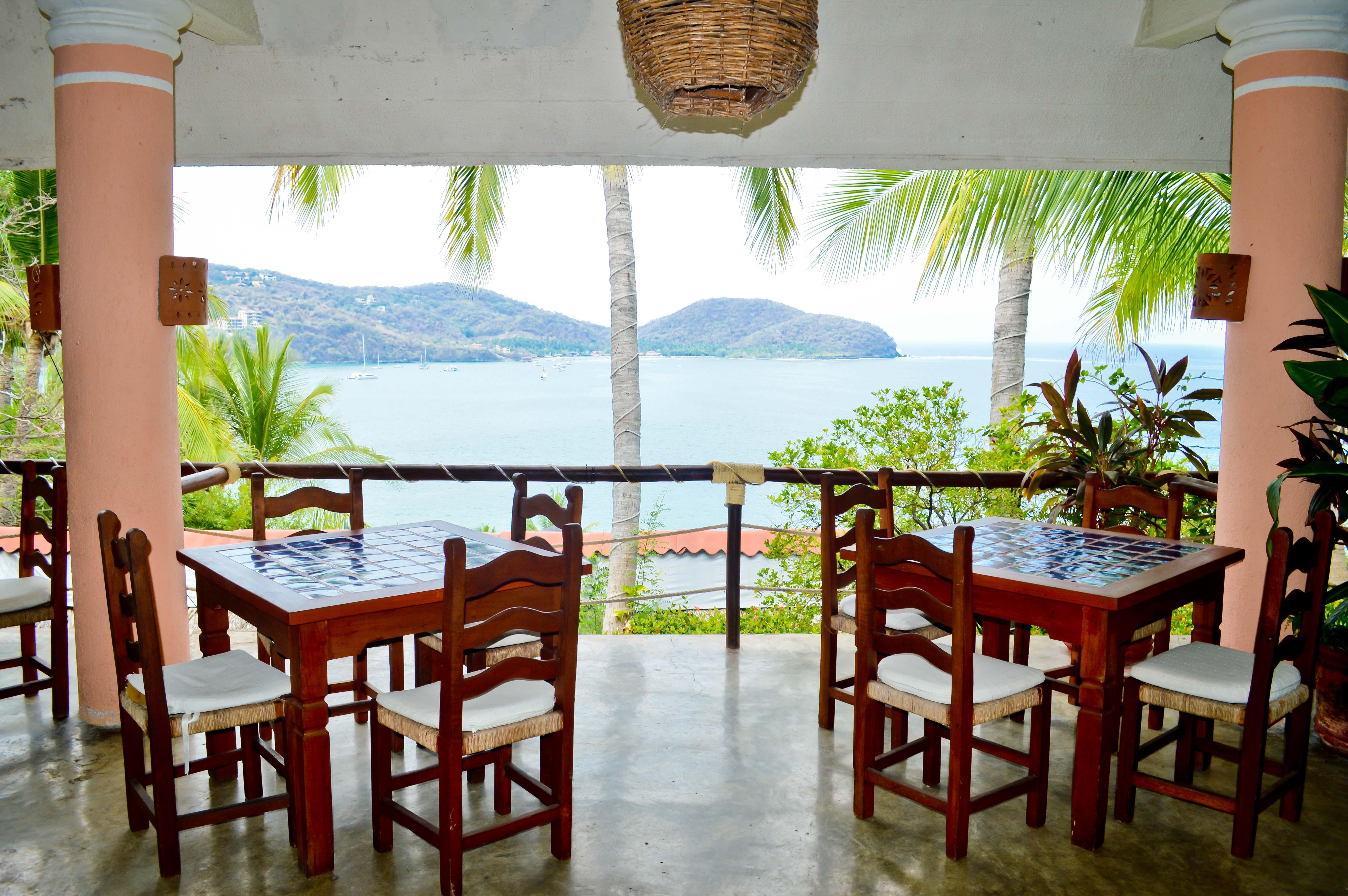 Hotel Catalina Beach Resort ซีฮัวตาเนโค ภายนอก รูปภาพ