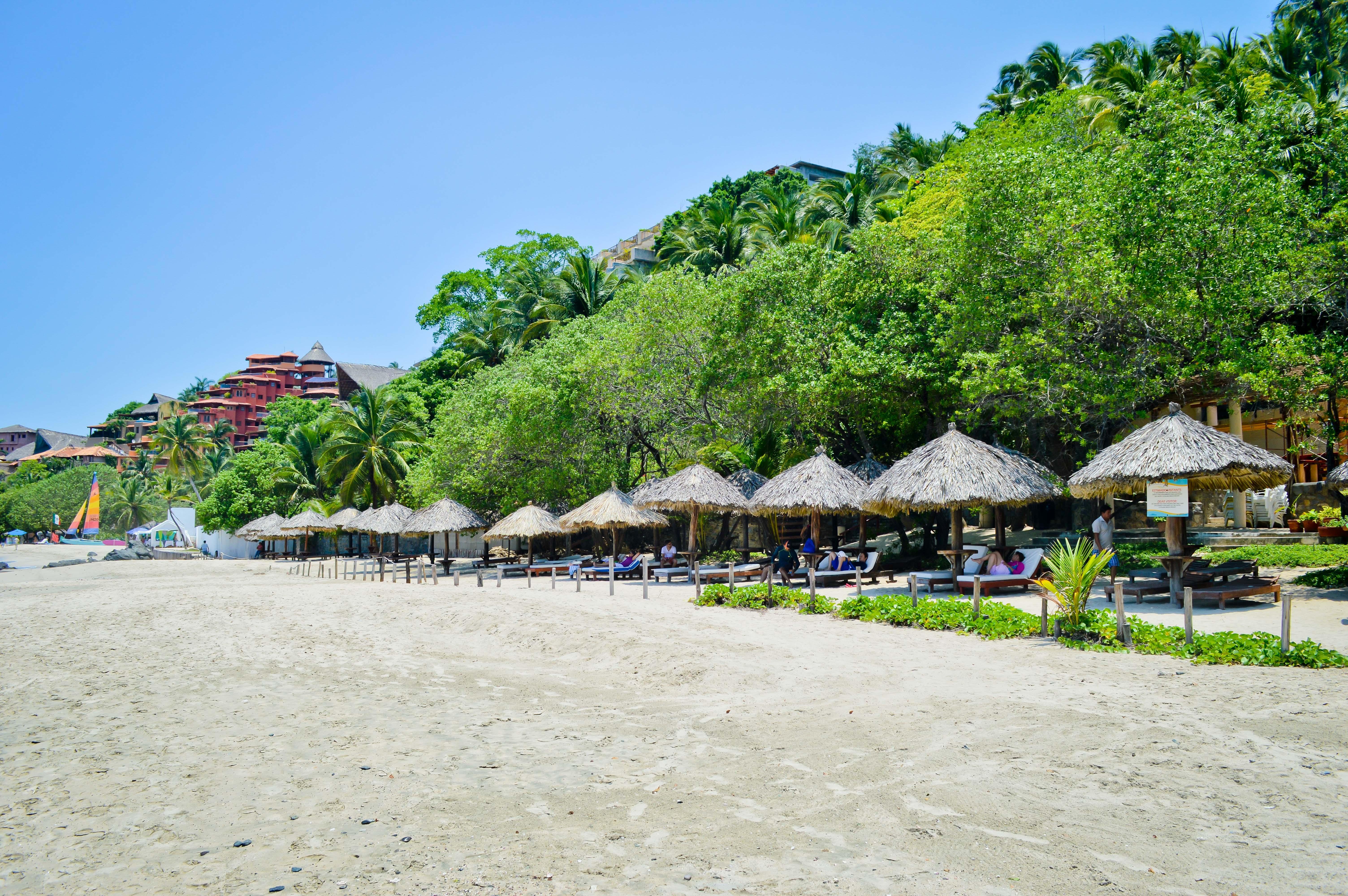Hotel Catalina Beach Resort ซีฮัวตาเนโค ภายนอก รูปภาพ